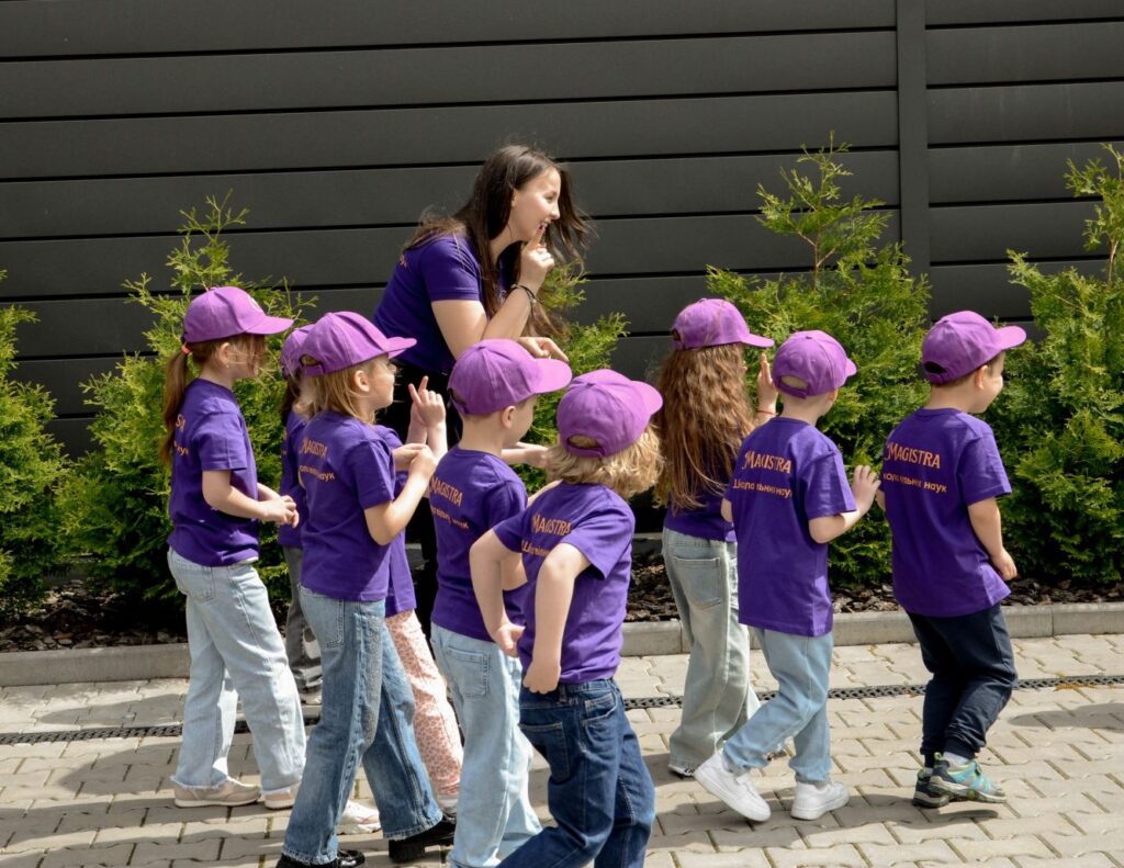 Приватна школа в Чернівцях